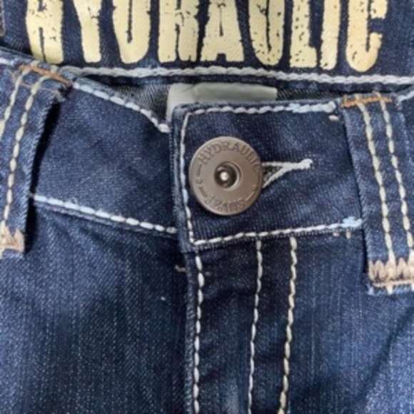Size 5/6 Hydraulic boot cut jeans. - Picture 3 of 3